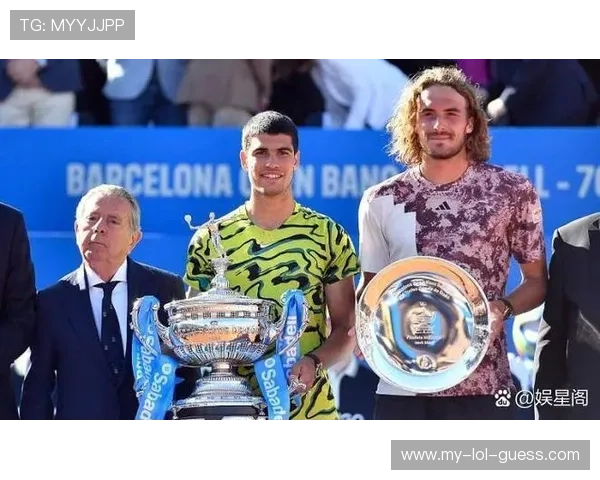 实况足球全新版本：克隆十一个传奇球星引领激情赛场